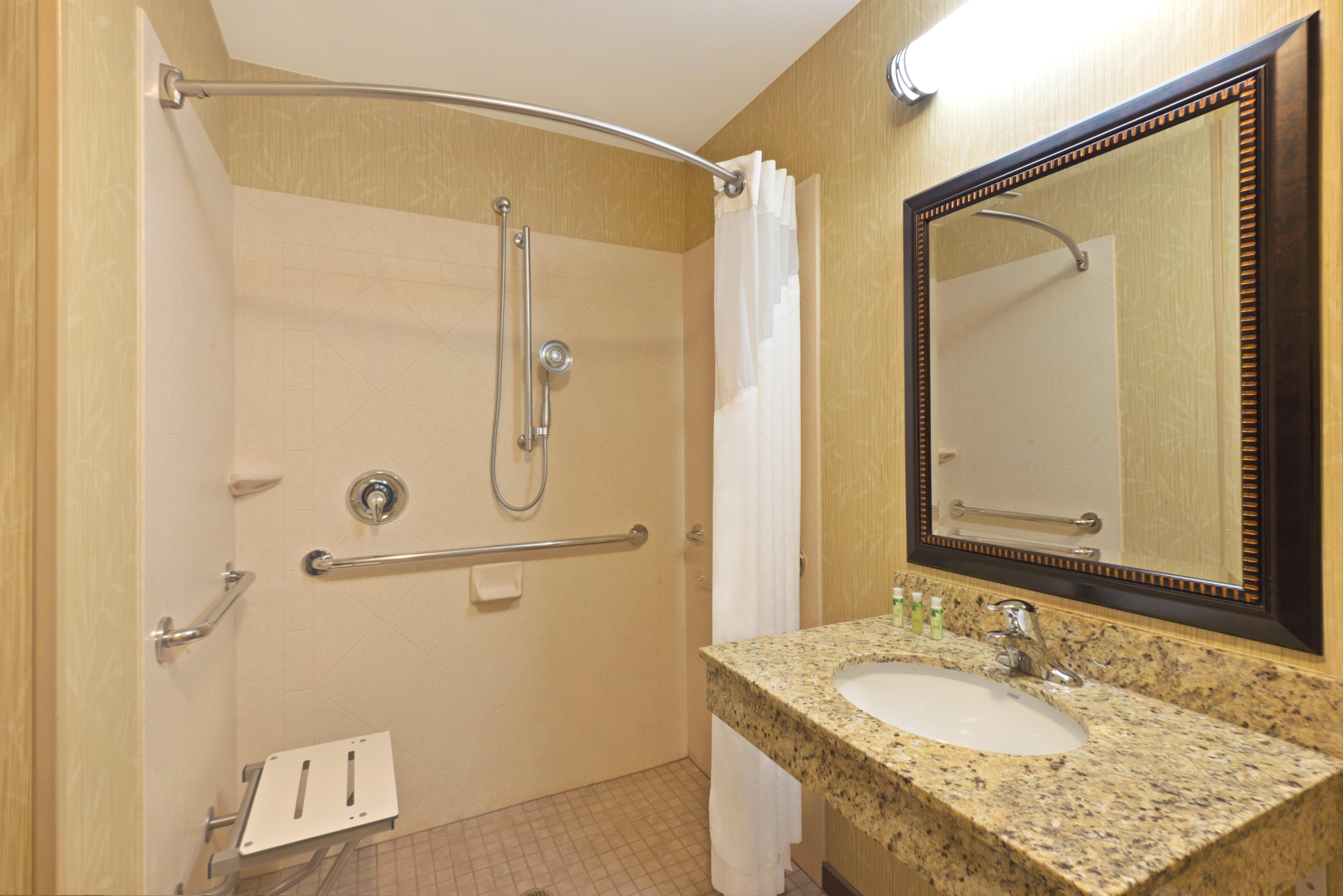 Holiday Inn Express Richfield By Ihg Экстерьер фото