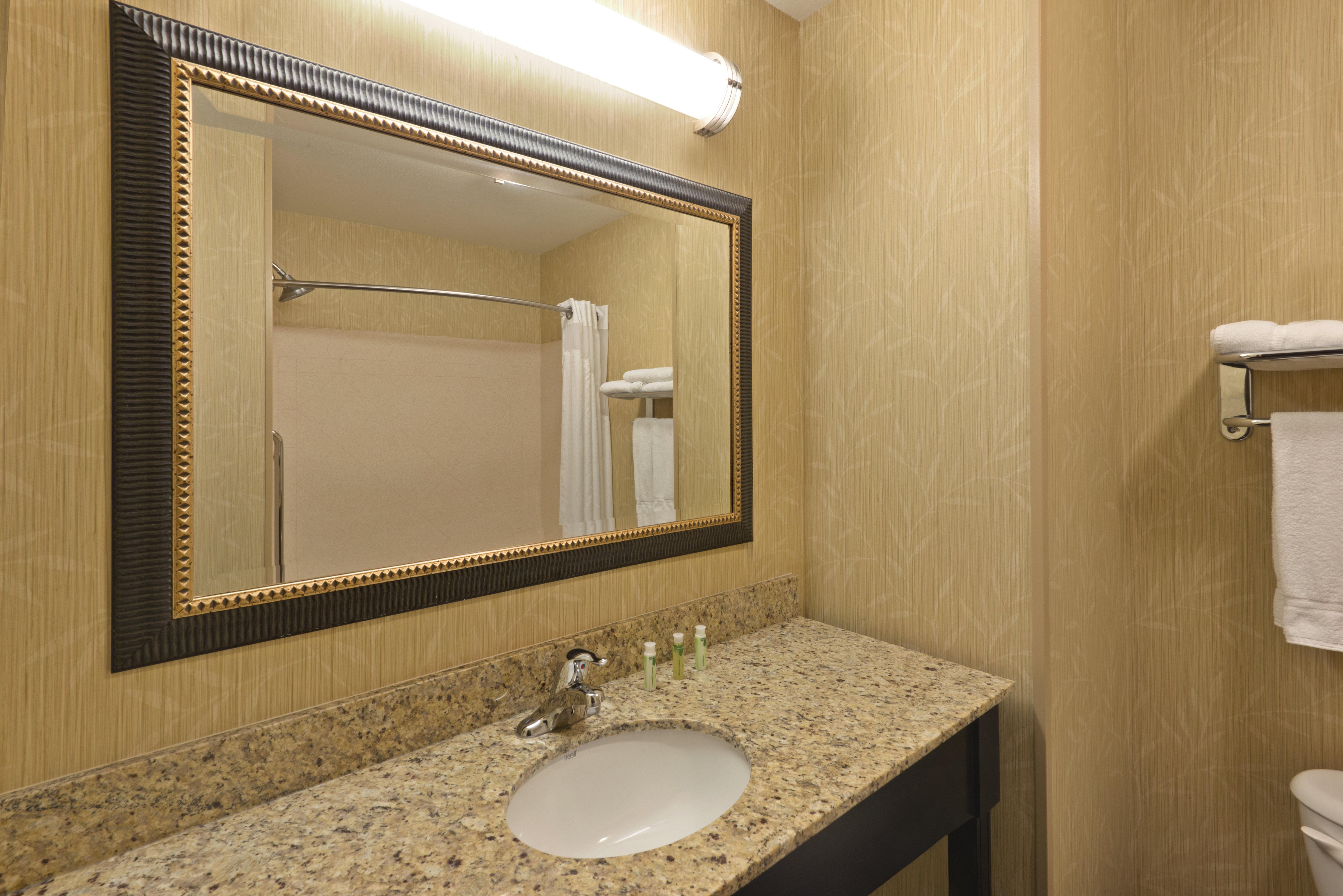 Holiday Inn Express Richfield By Ihg Экстерьер фото