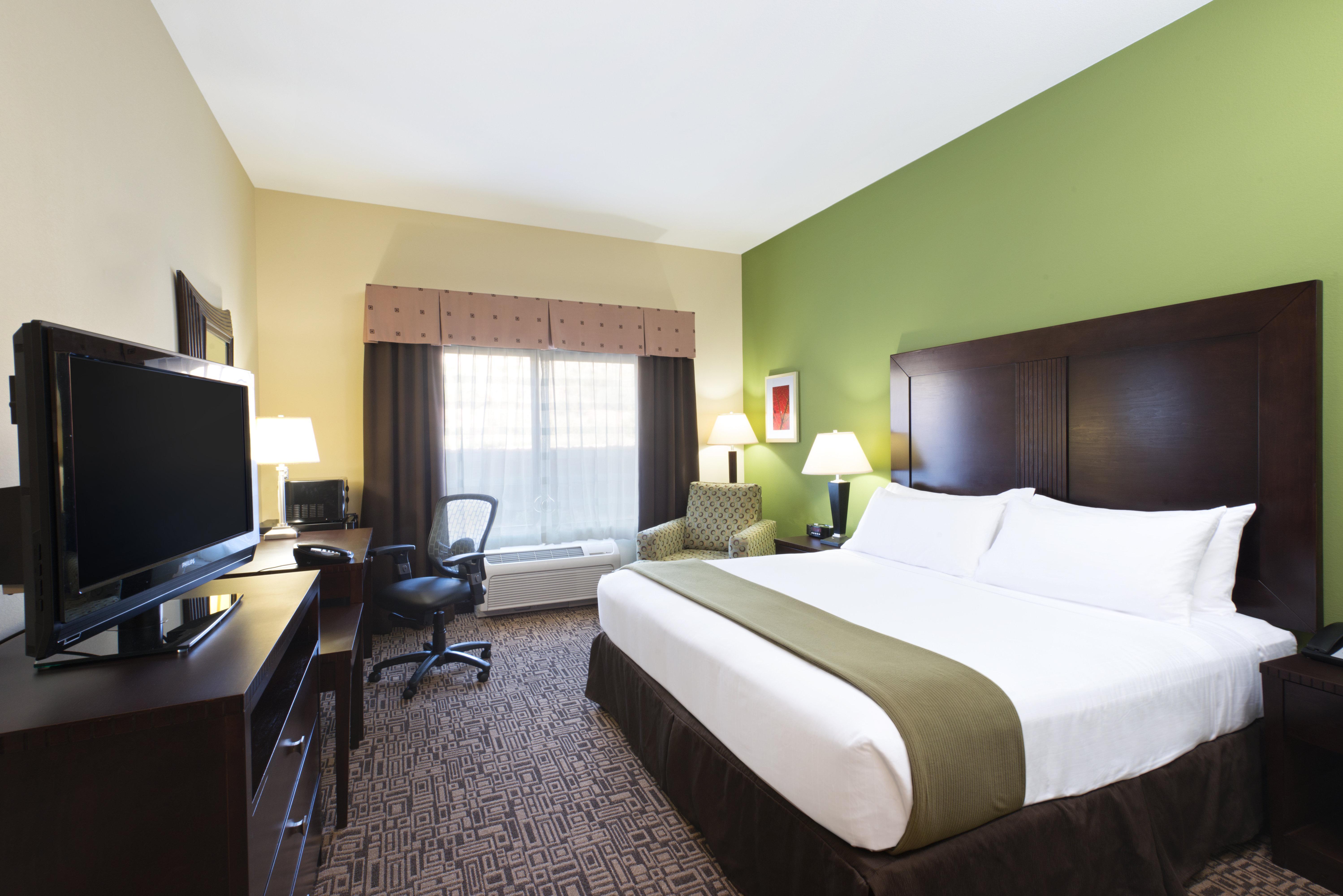 Holiday Inn Express Richfield By Ihg Экстерьер фото