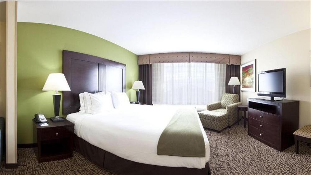 Holiday Inn Express Richfield By Ihg Экстерьер фото