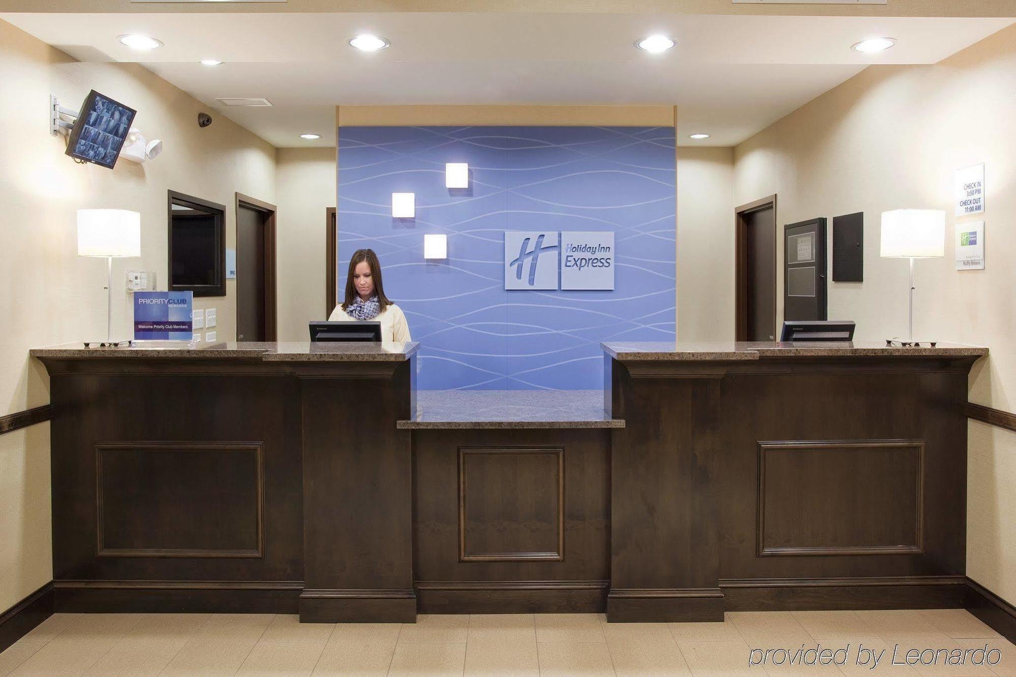 Holiday Inn Express Richfield By Ihg Интерьер фото